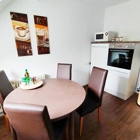 Gemuetliches Apartment Naehe Du Zentrum/Uni/Hbf/A40 Дуйсбург Екстериор снимка