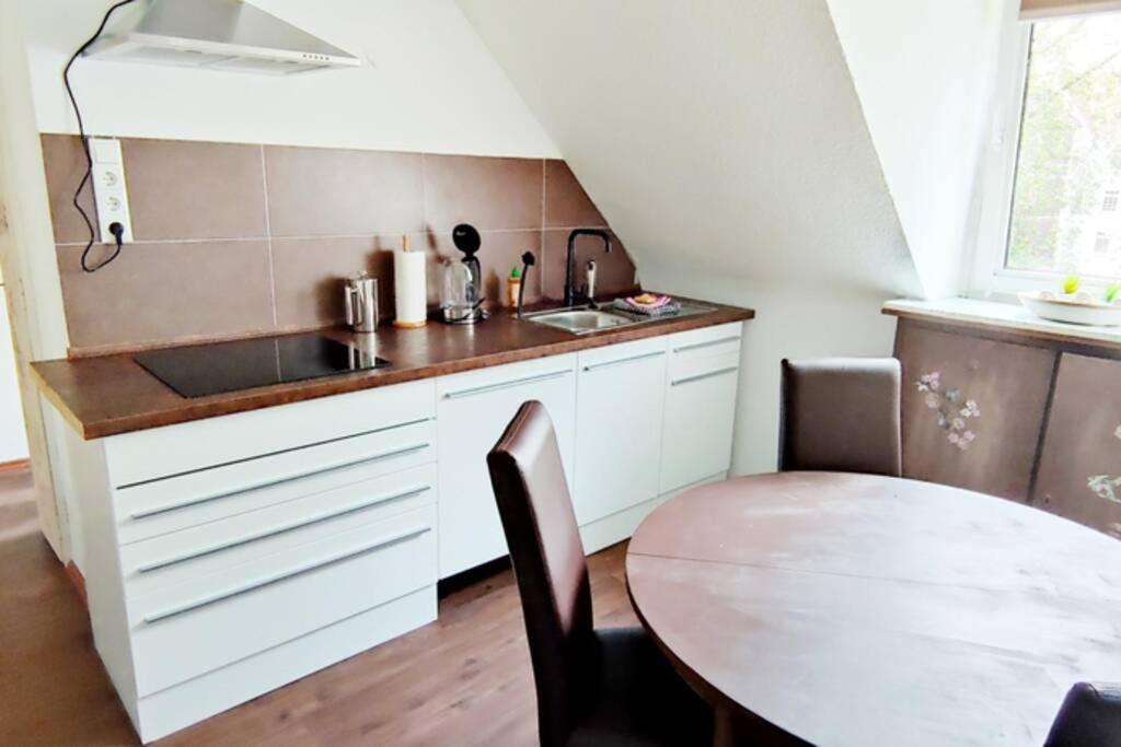 Gemuetliches Apartment Naehe Du Zentrum/Uni/Hbf/A40 Дуйсбург Екстериор снимка