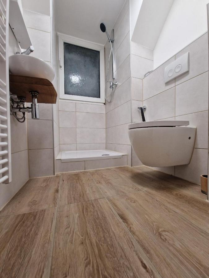 Gemuetliches Apartment Naehe Du Zentrum/Uni/Hbf/A40 Дуйсбург Екстериор снимка